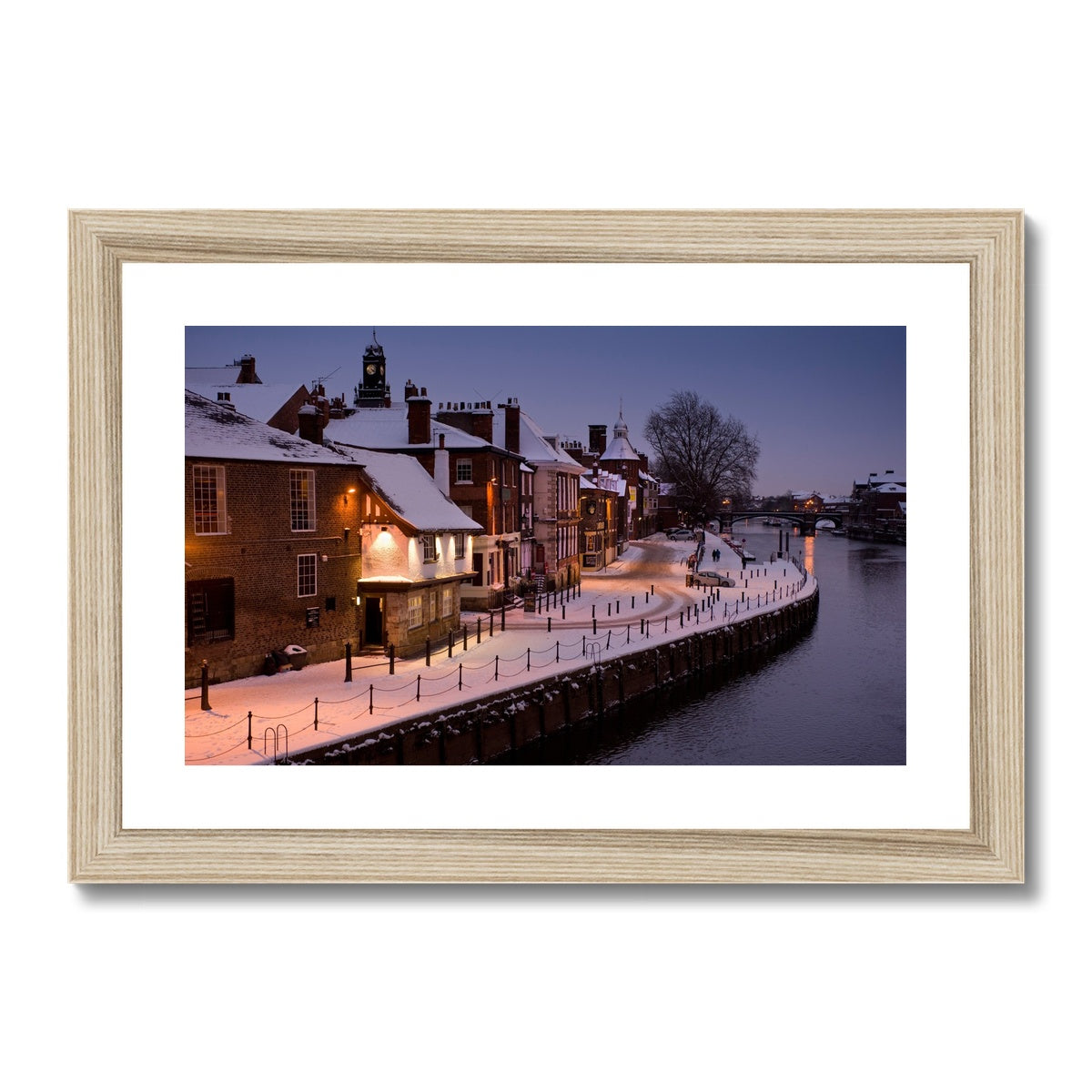 The Kings Arms pub and River Ouse in the snow at dusk, York, UK. Framed & Mounted Print