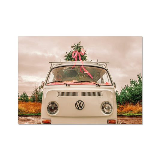 1972 VW Bay Window Campervan parked with with Christmas tree on roof. Fine Art Print